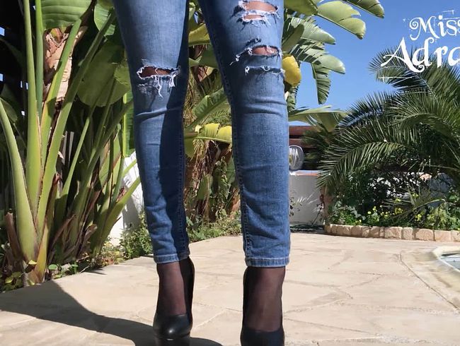 MissAdrastea Porno Video: Unter meinem Jeansars**